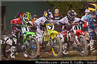 2_supercross_us_2013_anaheim_3.jpg