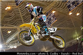 stewart_j_10_supercross_us_2013_saint_louis.jpg