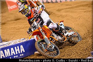 dungey_013_supercross_us_2013_indianapolis.jpg