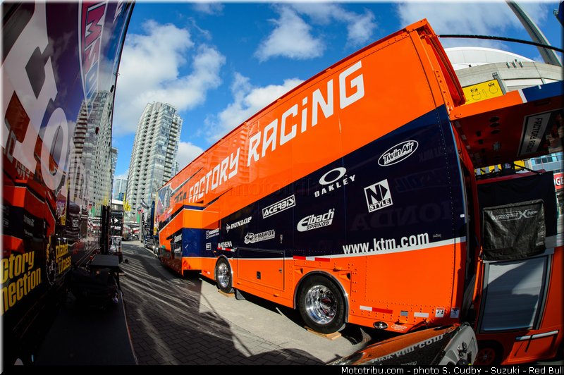 ktm_032_supercross_2013_toronto