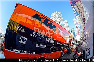 ktm_029_supercross_2013_toronto.jpg
