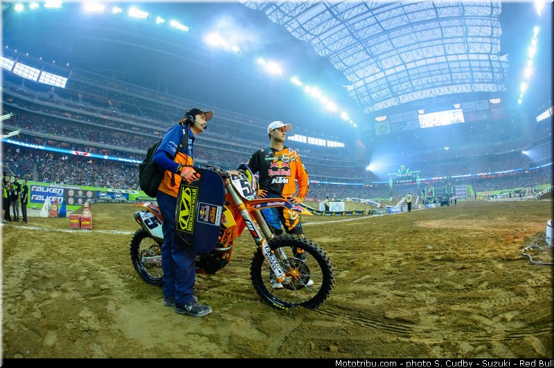 dungey_006_supercross_us_2013_houston