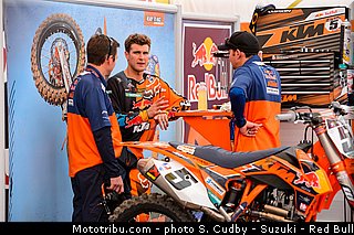 dungey_009_supercross_us_2013_houston.jpg