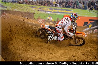 short_002_supercross_us_2013_houston.jpg