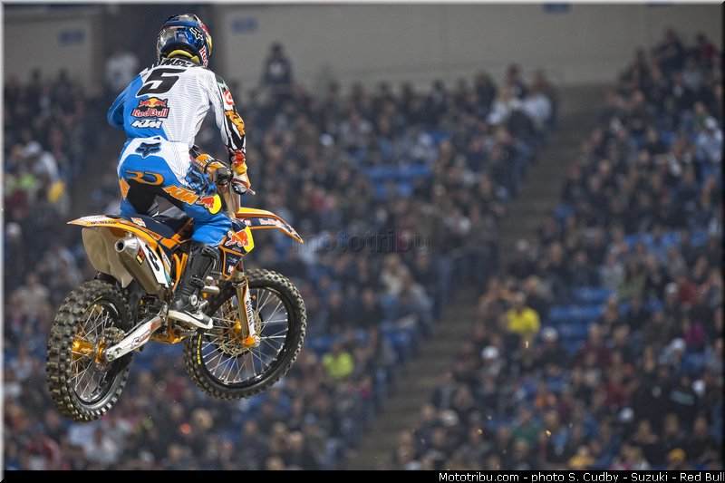 dungey_031_supercross_us_2013_minneapolis