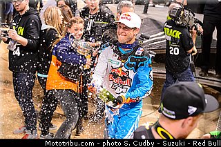 dungey_007_supercross_us_2013_minneapolis.jpg