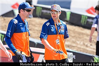 dungey_01_supercross_us_2013_las_vegas.jpg