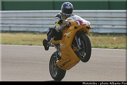 1000_stk_lacalendola_1_misano_civ_2009.JPG