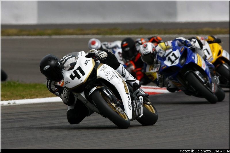 idm_003nurburgring_sbk_16
