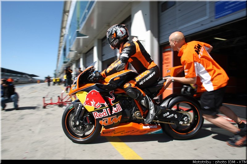 idm_003nurburgring_sbk_nebel_06