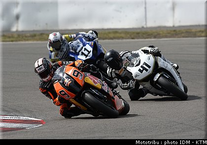 idm_003nurburgring_sbk_10.jpg
