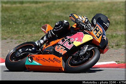 idm_003nurburgring_sbk_keymeulen_04.jpg