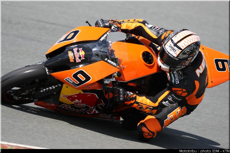 idm_004sachsenring_sbk_nebel_3