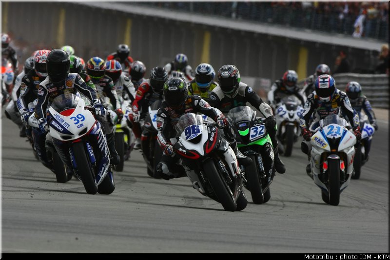 idm_004sachsenring_ss_02