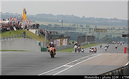 idm_004sachsenring_sbk_05.jpg