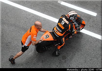 idm_005salzburgring_sbk_nebel_03.jpg