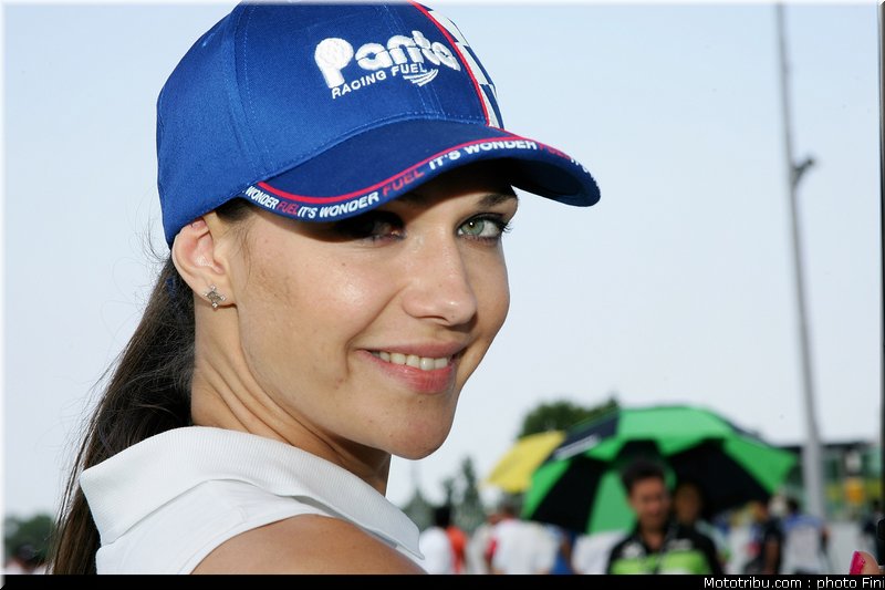 civ_pitbabe_22_misano_juillet_2010