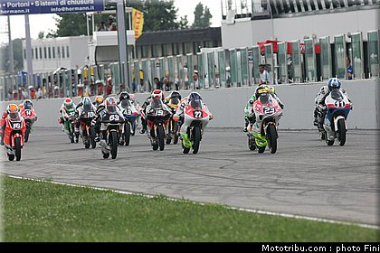 civ_125gp_009_misano_juillet_2010.JPG
