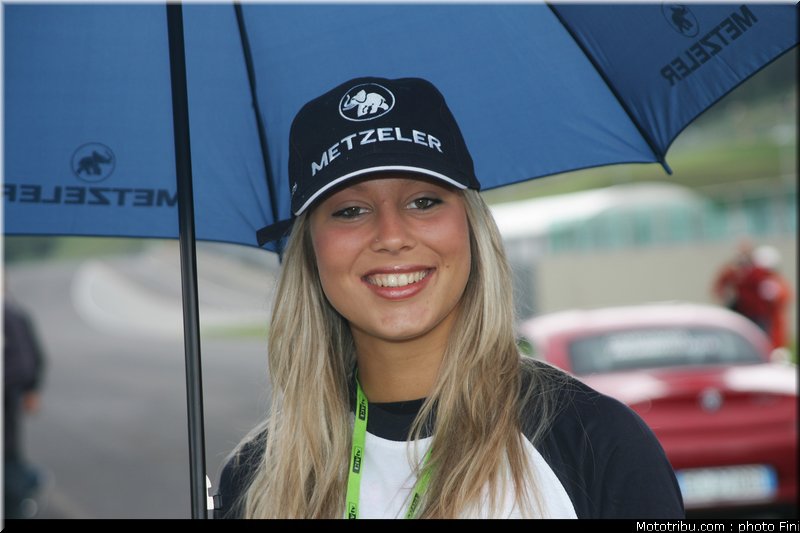 civ_pitbabe_mugello_2010_04