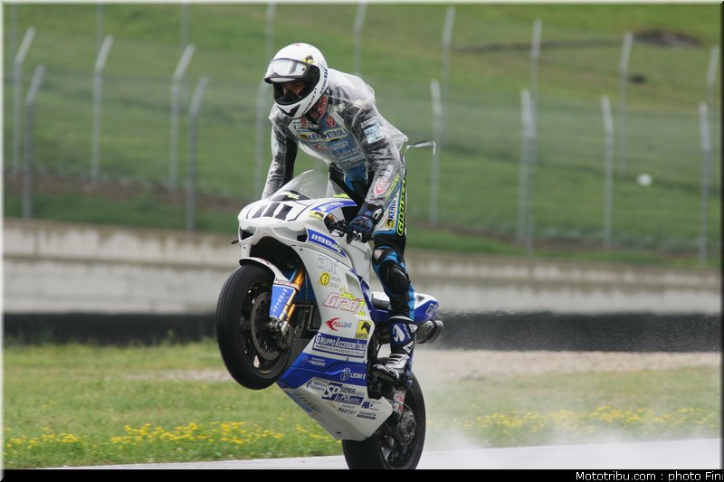 civ_sbk_baggi_1_mugello_2010