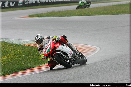 civ_sbk_cruciani_4_mugello_2010.JPG