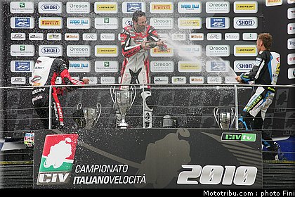 civ_sbk_mugello_2010_42.JPG