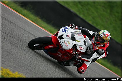 civ_supersport_vizziello_mugello_2010.JPG