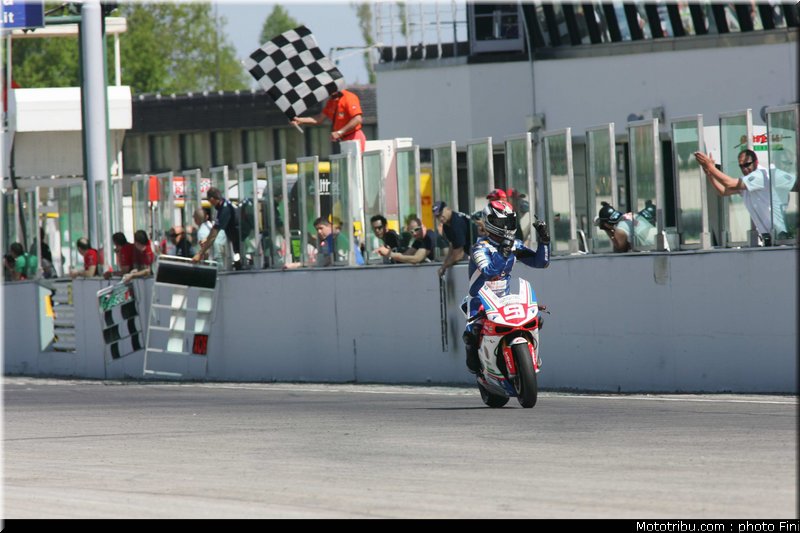 civ_1000stk_petrucci_4_2011_misano