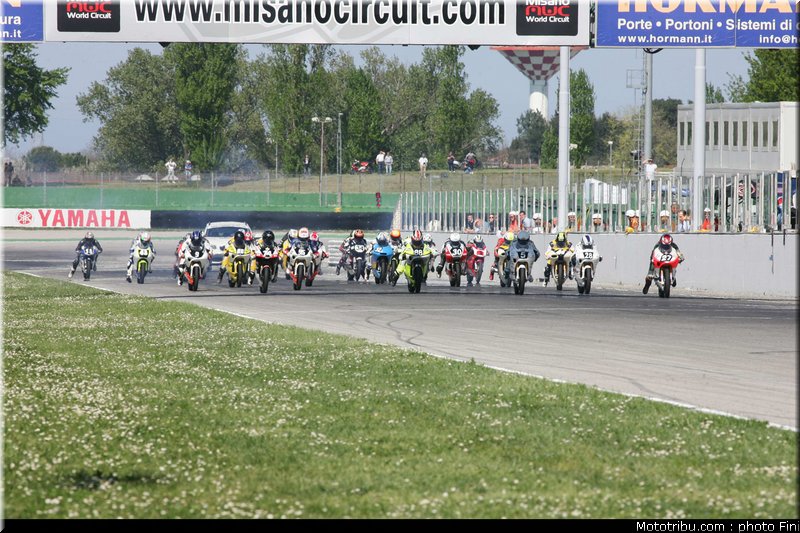 civ_125gp_014_2011_misano