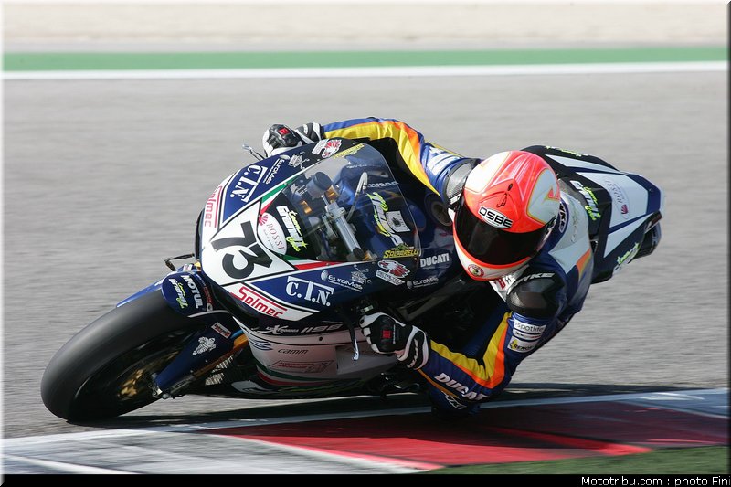 civ_sbk_saltarelli_1_2011_misano