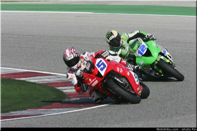 civ_supersport_012_2011_misano