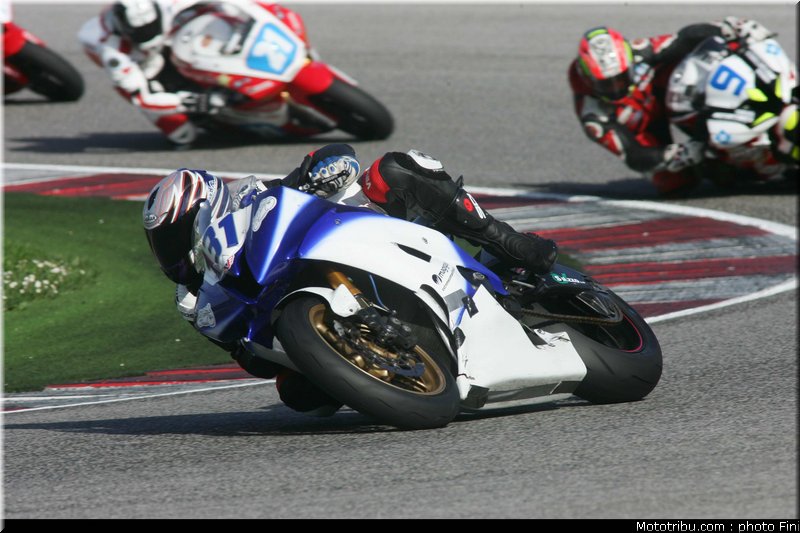 civ_supersport_013_2011_misano