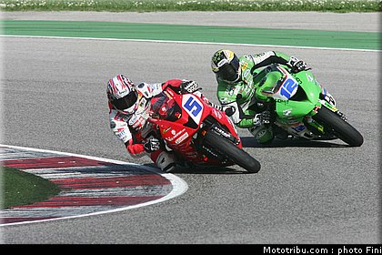 civ_supersport_004_2011_misano.jpg