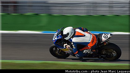 idm_loris_baz_sbk_hockenheim_2011_001.jpg