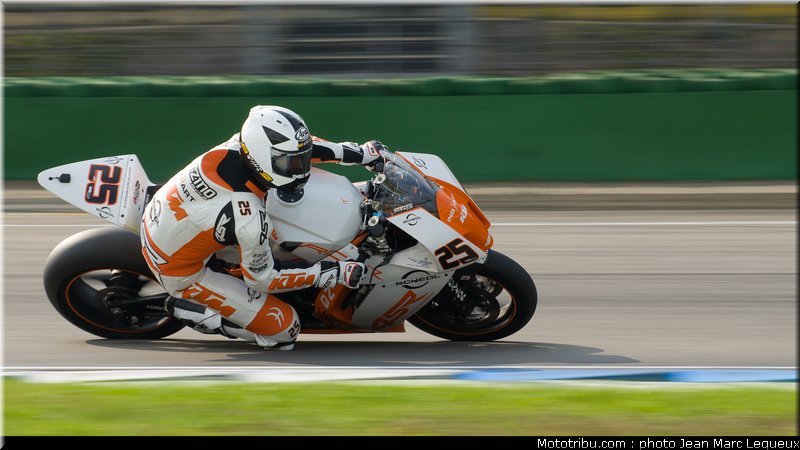 idm_sbk_smrz_003_hockenheim_2011