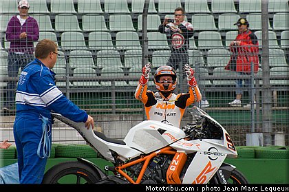 idm_sbk_nebel_007_hockenheim_2011.jpg