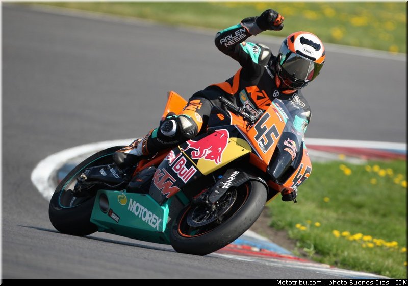 superbike_bauer_09_idm_2011_lausitz