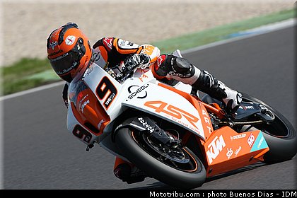 superbike_nebel_07_idm_2011_lausitz.jpg