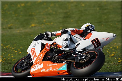 superbike_smrz_02_idm_2011_lausitz.jpg