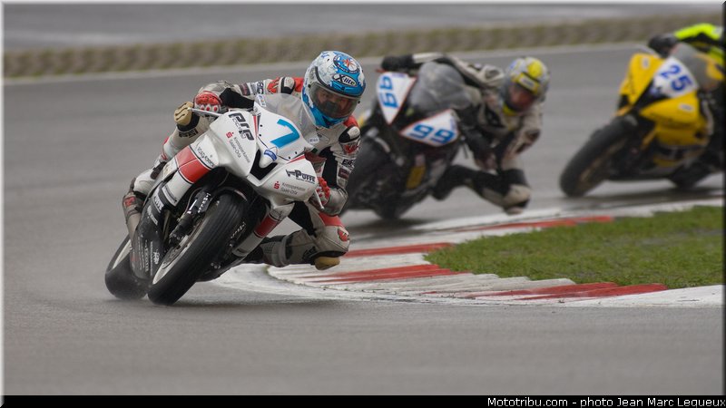 supersport_puffe_002_idm_2012_nurburgring