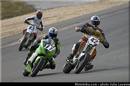 mono_3_grand_trophy_2010.jpg