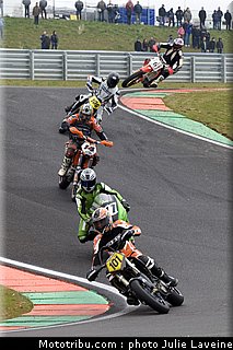 mono_4_grand_trophy_2010.jpg