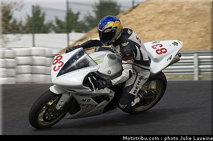 sbk_mention_grand_trophy_2010.jpg