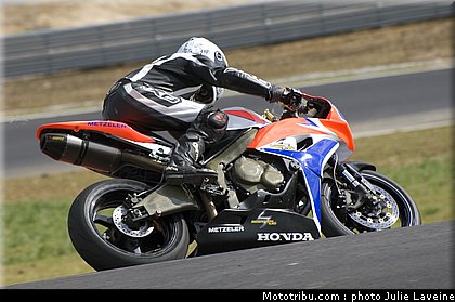supersport_09_grand_trophy_2010.jpg