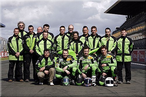 team-tkf2008_1.jpg
