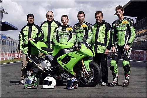 team_tkf2008_2.jpg