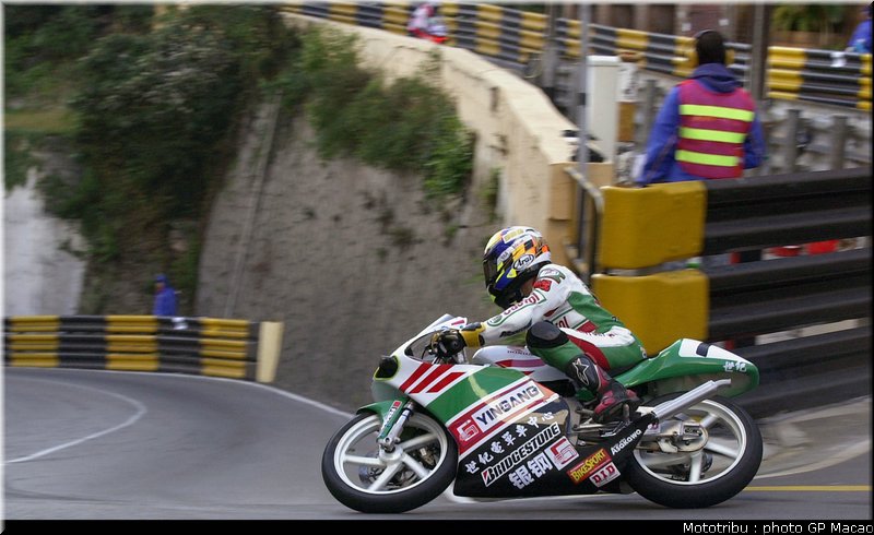 025_macao2001_25