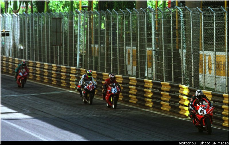 063_macao2001_63