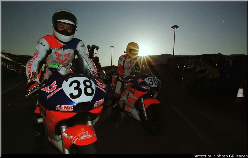 064_macao2001_64