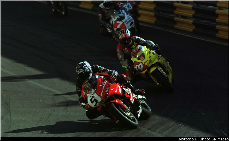 065_macao2001_65